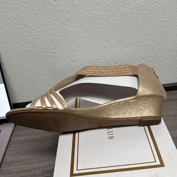 Charter Club Ginifur Wedge Sandals - Picture 3 of 7